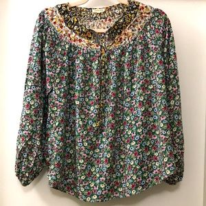 JODIFL size S Peasant floral blouse.